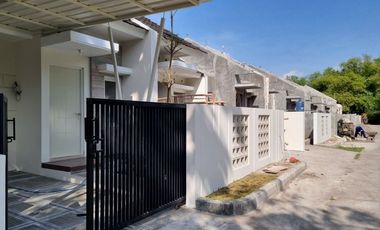 RUMAH MURAH JOGJA 350 JUTA SUDAH FREE PAJAK DI UTARA PRAMBANAN