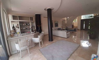 Alquilo Casa de 2 pisos en Vista al Parque, Km. 8 vía la Puntilla Samborondón - Diagonal al Centro Comercial Batán