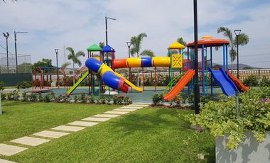 Venta de casa cerca del Riocentro Dorado y Plaza Batan, La Aurora, Guayaquil
