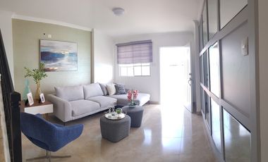 Venta de casa cerca del Riocentro Dorado y Plaza Batan, La Aurora, Guayaquil