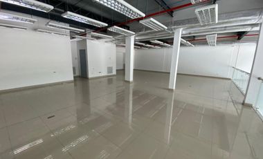 Local Comercial en Alquiler en la Aurora