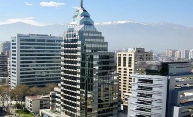 Local Comercial en Arriendo en Av Apoquindo/ Metro el Golf