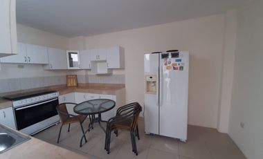 Vendo Linda Casa en Belo Horizonte, Vía a La Costa.