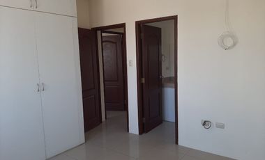 Vendo Linda Casa en Belo Horizonte, Vía a La Costa.