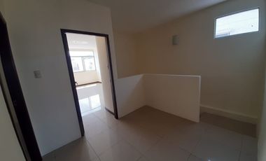 Vendo Linda Casa en Belo Horizonte, Vía a La Costa.