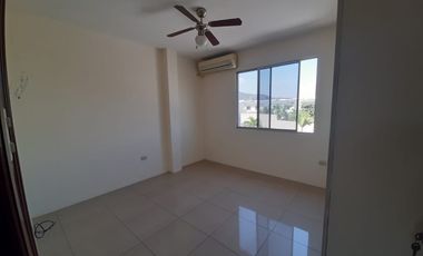 Vendo Linda Casa en Belo Horizonte, Vía a La Costa.
