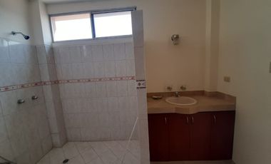 Vendo Linda Casa en Belo Horizonte, Vía a La Costa.