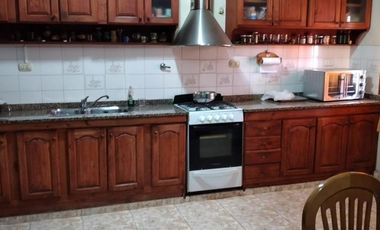 Casa en venta en Wilde
