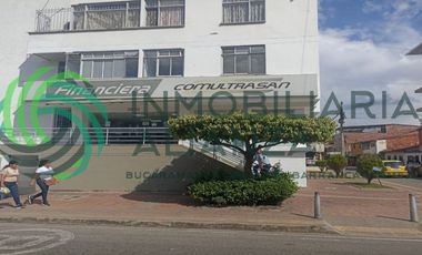 oficina en venta en el poblado. Cod V61607