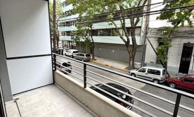 Alquiler 2 ambientes con balcón y patio propio