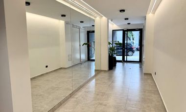 Alquiler 2 ambientes con balcón y patio propio