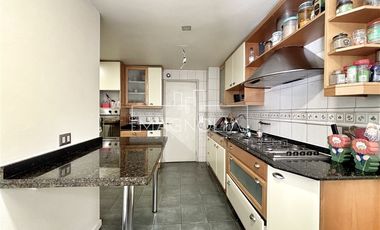 Departamento en arriendo de 4 dorm. en Vitacura