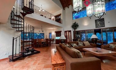 Cabaña en venta de Lujo Los cazos Mazamitla