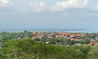 VILLA MEWAH DIJUAL DEKAT PANTAI NUSA DUA HARGA DIBAWAH 3M