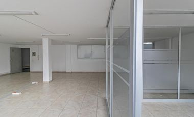 oficina en arriendo en chapinero central. Cod A10008