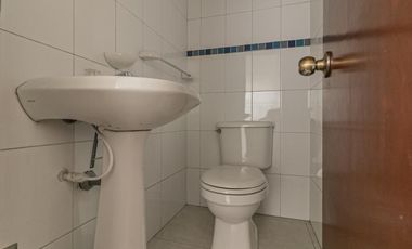 oficina en arriendo en chapinero central. Cod A10008