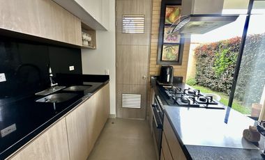 casa en venta en guyamaral roble. Cod V6027