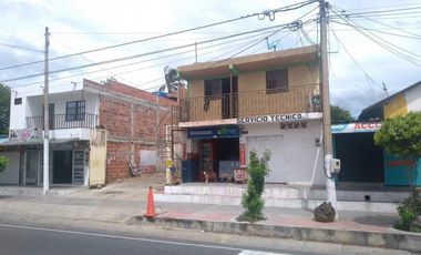 CASA-LOCAL en VENTA en Los Patios Patios Centro
