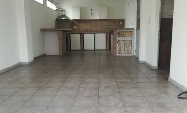 DEPTO 2 AMB CON COCHERA EN TIGRE .COMPLEJO CON PISCINA .MAIPU 313