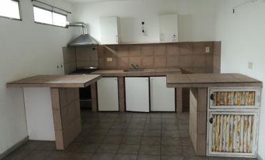DEPTO 2 AMB CON COCHERA EN TIGRE .COMPLEJO CON PISCINA .MAIPU 313