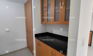 casa en arriendo en bavaria. Cod A68147