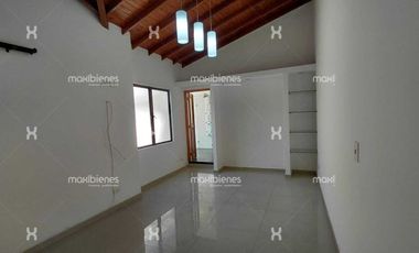 casa en arriendo en bavaria. Cod A68147