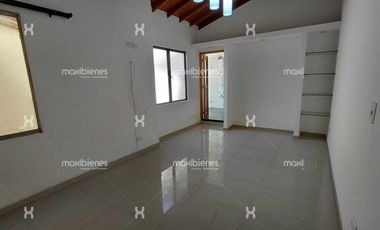 casa en arriendo en bavaria. Cod A68147