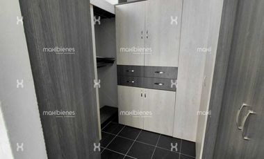casa en arriendo en bavaria. Cod A68147