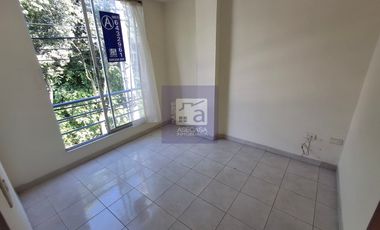 COD. 6092 - SE ARRIENDA APARTAMENTO - BARRIO: KENNEDY