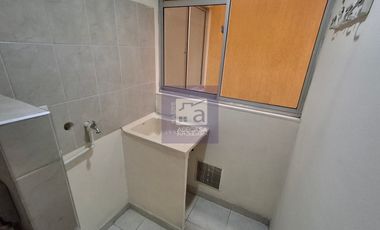 COD. 6092 - SE ARRIENDA APARTAMENTO - BARRIO: KENNEDY