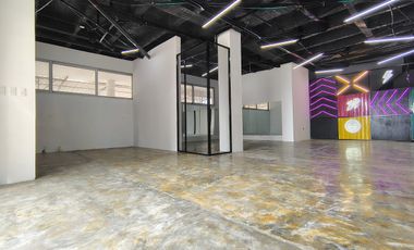 COD. 543 - SE ARRIENDA LOCAL - BARRIO:  LOS ALPES