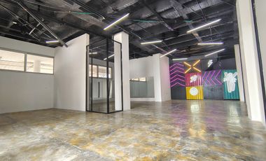 COD. 543 - SE ARRIENDA LOCAL - BARRIO:  LOS ALPES