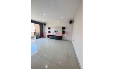 Alquilo Lindo Dpto. – En Smp   📍 A Unos Pasos De Av. José Granda, Cerca Al Óvalo De Habich Y Panamericana Norte, A 15 Minutos De Plaza Norte, Conecti