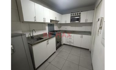 Alquiler De Departamento Con 2 Cocheras En Surco
