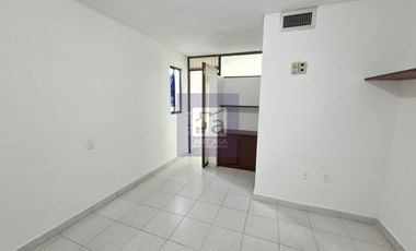 COD. 4203 - SE ARRIENDA OFICINA - BARRIO: CENTRO