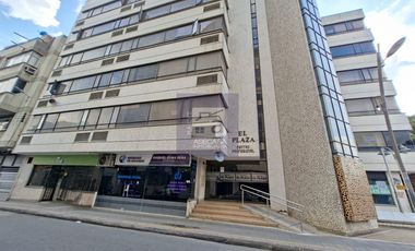 COD. 4203 - SE ARRIENDA OFICINA - BARRIO: CENTRO