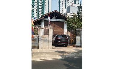 Rumah Pramuka Jati, Senen Luas 420m2