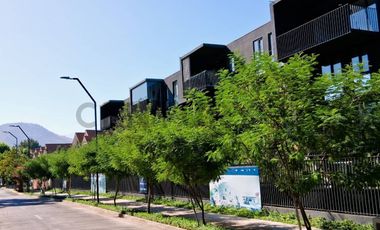 Se Arrienda Departamento Huechuraba, Nuevo, Santa Marta