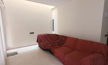 Disewakan Rumah 2 Lantai Brand New Semi Furnished di Tebet Barat, Jakarta Selatan