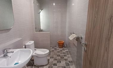 Disewakan Rumah 2 Lantai Brand New Semi Furnished di Tebet Barat, Jakarta Selatan