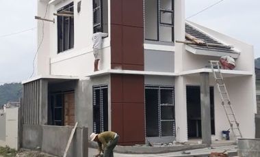 Rumah listrik 1300watt legalitas lengkap dipusat Kota Cimahi