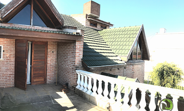 VENTA - CHALET - QUILMES