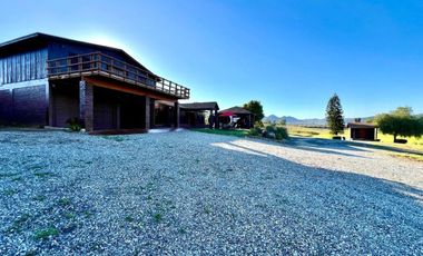 1.81 HA FRENTE A FINCA ALTOZANO EN VALLE DE GUADALUPE
