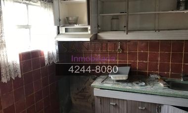 SANTILLI - MANUEL CASTRO 679 - Lomas de Zamora Oeste