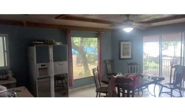VENDO CASA VIVIENDA O EMPRESARIAL EN LA CHORRERA EL LIMON 5R