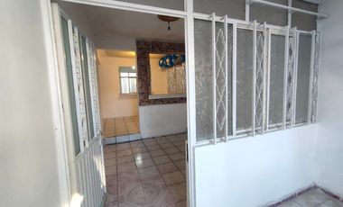 CASA EN VENTA EN FRACCIONAMIENTO OJOCALIENTE 1
