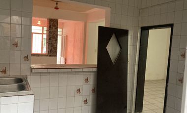 CASA EN VENTA EN FRACCIONAMIENTO OJOCALIENTE 1