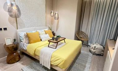 2 bedroom unit with 2 parking slots at Capitol Commons