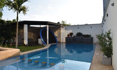 Casa en Fraccionamiento en Burgos Bugambilias Temixco - ITI-1714-Fr