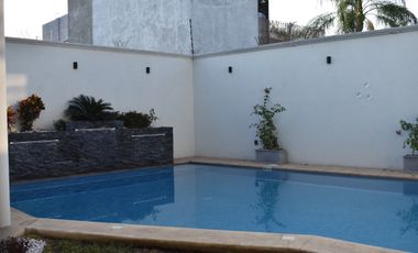 Casa en Fraccionamiento en Burgos Bugambilias Temixco - ITI-1714-Fr